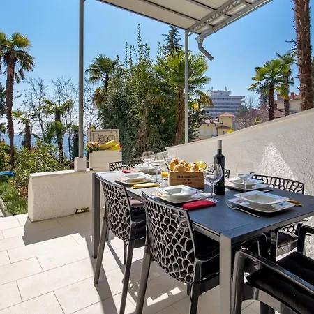 Apartman Rhea Opatija Exterior photo